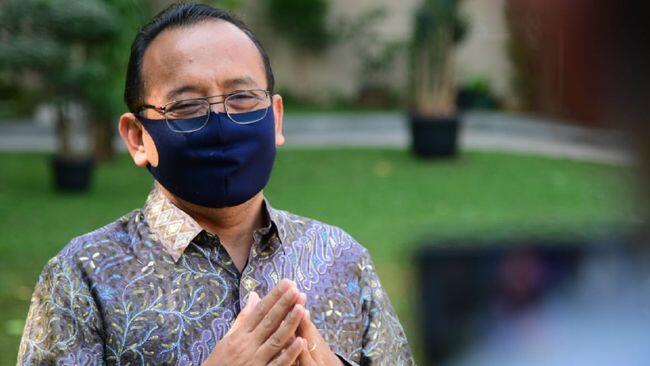 Istana Akui Kekeliruan UU Ciptaker yang Diteken Jokowi