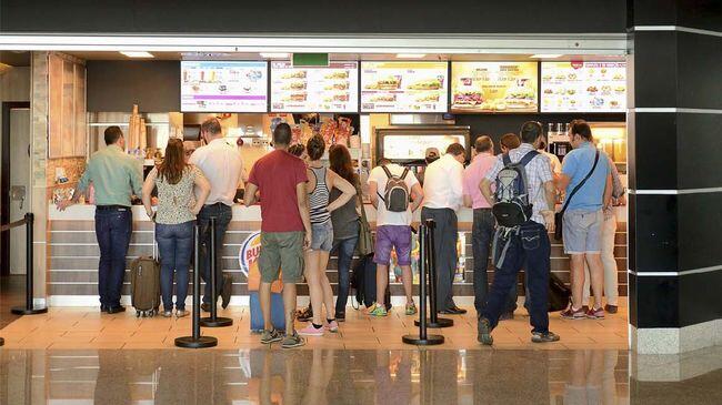 Burger King Indonesia Ajak Pelanggan Beli Makan di Warteg
