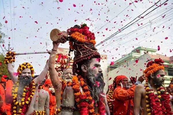 Di India Ada Ritual Durhaka Yang Membunuh Orang Tua Dan Lansia, Serem guys!