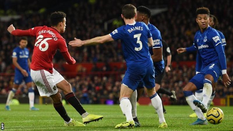 PREDIKSI EVERTON VS MANCHESTER UNITED