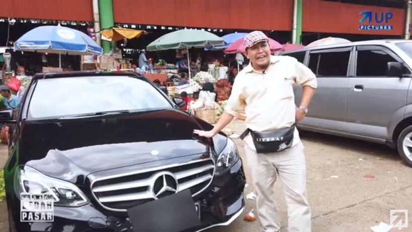 Sultan! Pria Ini Angkut Cabe dan Bawang Pakai Mobil Mercy 1,5 Miliar