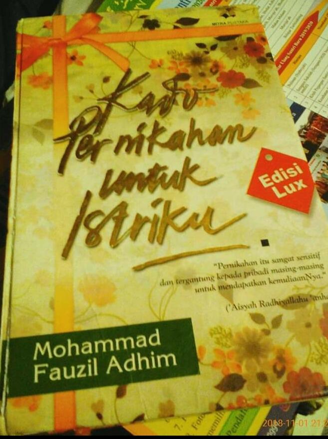 Review Buku Kado Pernikahan Untuk Istriku, Karya Mohammad Fauzil Adhim