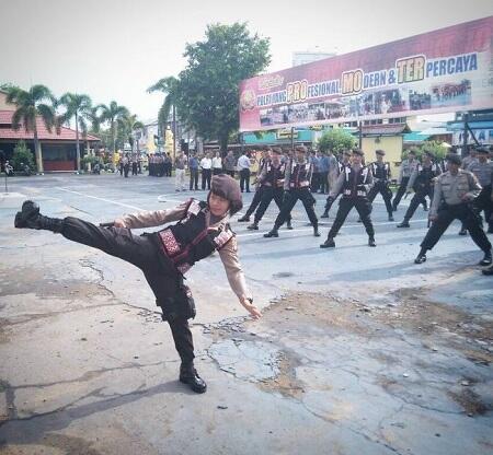 &#91;Coc Reg. KalBar&#93; Akiau, Amoy Cantik Sekaligus Polwan Segudang Prestasi