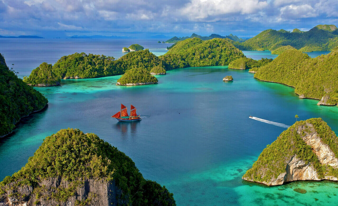Nggak Kalah dengan Luar Negeri, Ini Destinasi dalam Negeri Super Kece