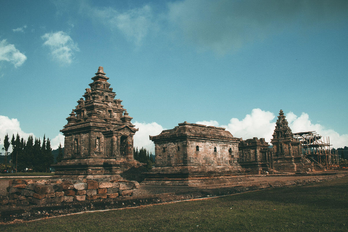 LAGI VIRAL!! Inilah 7 Destinasi Wisata Alam Tercantik di Dieng.