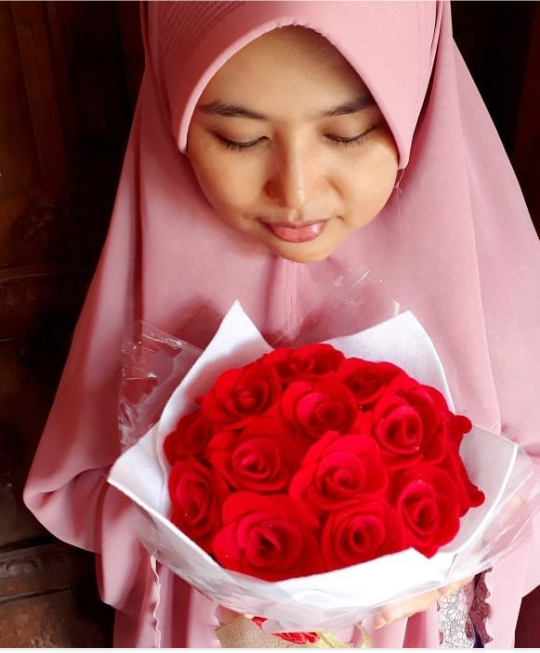 Sosok Inspiratif, Kreatif Sekaligus Kakak Bagiku, Ya Kamu Mbak Ririh Puspita!
