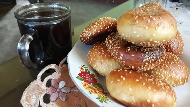 Nikmatnya Kompiang Khas Kota RUTENG