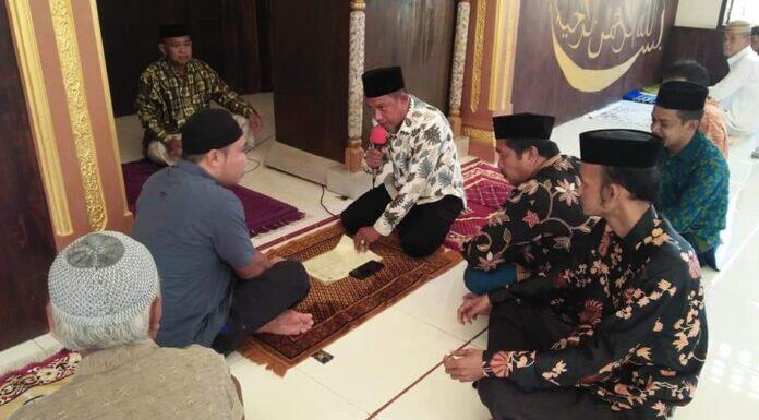 Mengharukan, KUA Bonto Bahari Islamkan Seorang Pria Kelahiran Ambon, Maluku