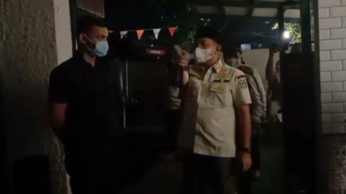 Ada Kerumunan Sambut Rizieq Shihab dan Maulid Nabi, Aturan PSBB ?
