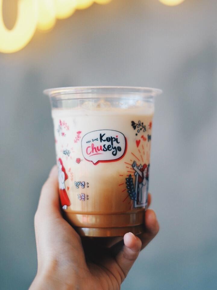 Pandemi Tak Halangi Kopi Chuseyo untuk Buka Cabang Ke-22, Gandeng Kim Darlings Loh!