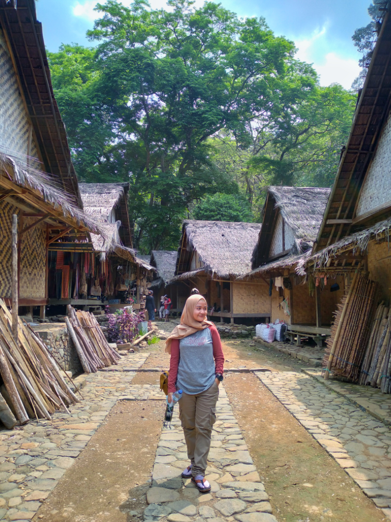 Syaduh Nya Di Suku Baduy π