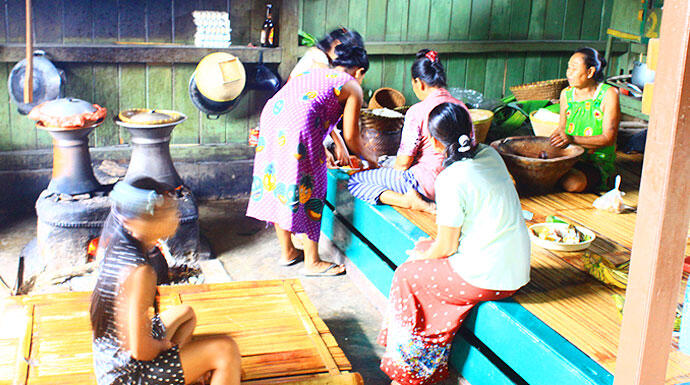 
&rsquo;&rsquo;Beragama&rsquo;&rsquo; Demi KTP

