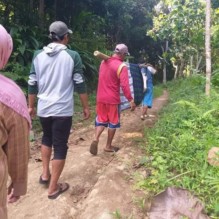 Bidan Yang Rela Mengabdi di Daerah Terpencil, Bidan Zulfa Tokoh Paling Menginspirasi