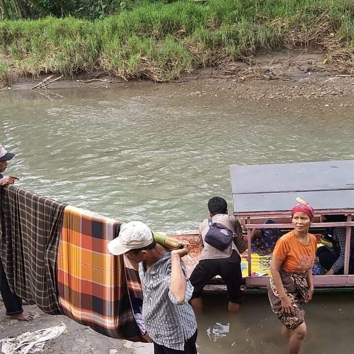 Bidan Yang Rela Mengabdi di Daerah Terpencil, Bidan Zulfa Tokoh Paling Menginspirasi
