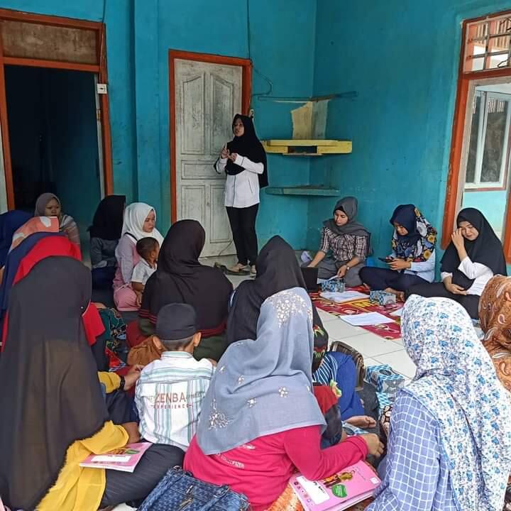 Bidan Yang Rela Mengabdi di Daerah Terpencil, Bidan Zulfa Tokoh Paling Menginspirasi