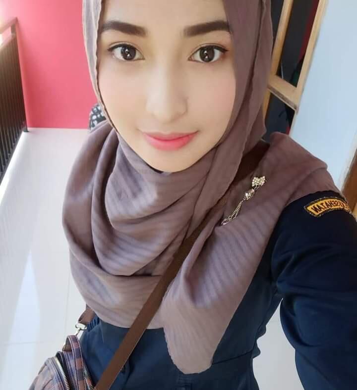 Bidan Yang Rela Mengabdi di Daerah Terpencil, Bidan Zulfa Tokoh Paling Menginspirasi