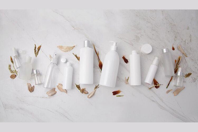 HATI-HATI! Kandungan Skincare Ini Nggak Cocok Dipakai Bersamaan.