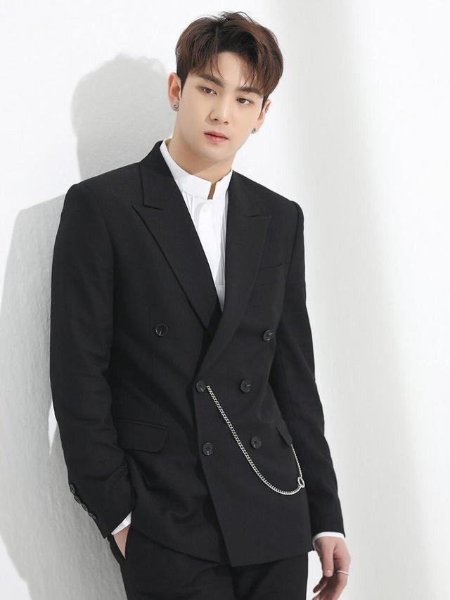 Pledis Entertainment Rilis Pernyataan Terkait Manipulasi Voting Kang Dong Ho