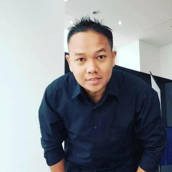 The Real Pahlawan, Menolong Orang Tanpa Memandang Siapa Orangnya.