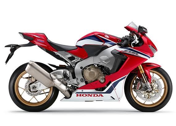 Yuk Simak Sejarah Singkat Tentang Honda CBR1000RR yang Sedang Viral