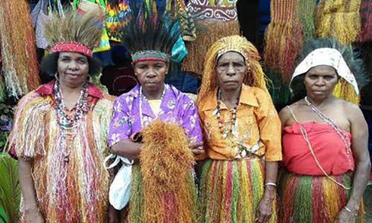 &#91;Coc Reg. Papua&#93; Baju Adat Khas Papua, Ada yang Bisa Menunjukkan Status!
