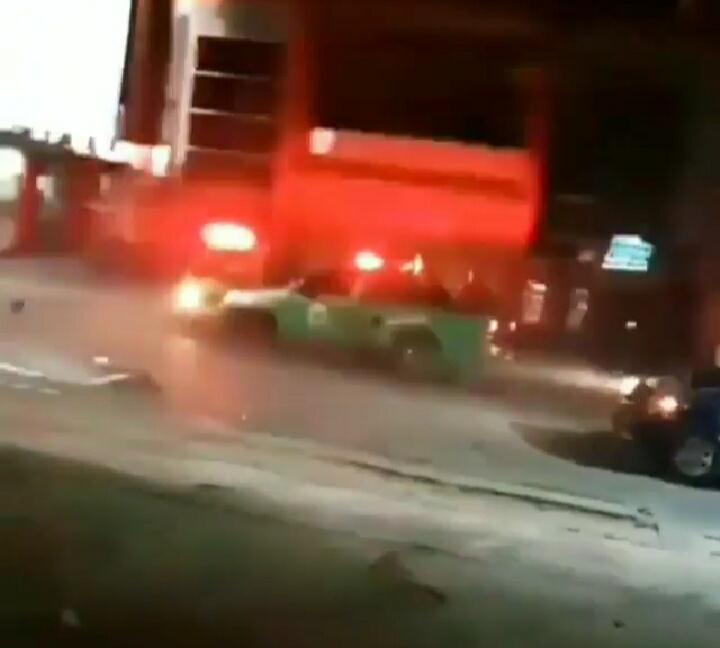 Bak Adegan Film Aksi, Berikut Vidio Kecelakaan Beruntun Mobil Damkar di Banjarmasin
