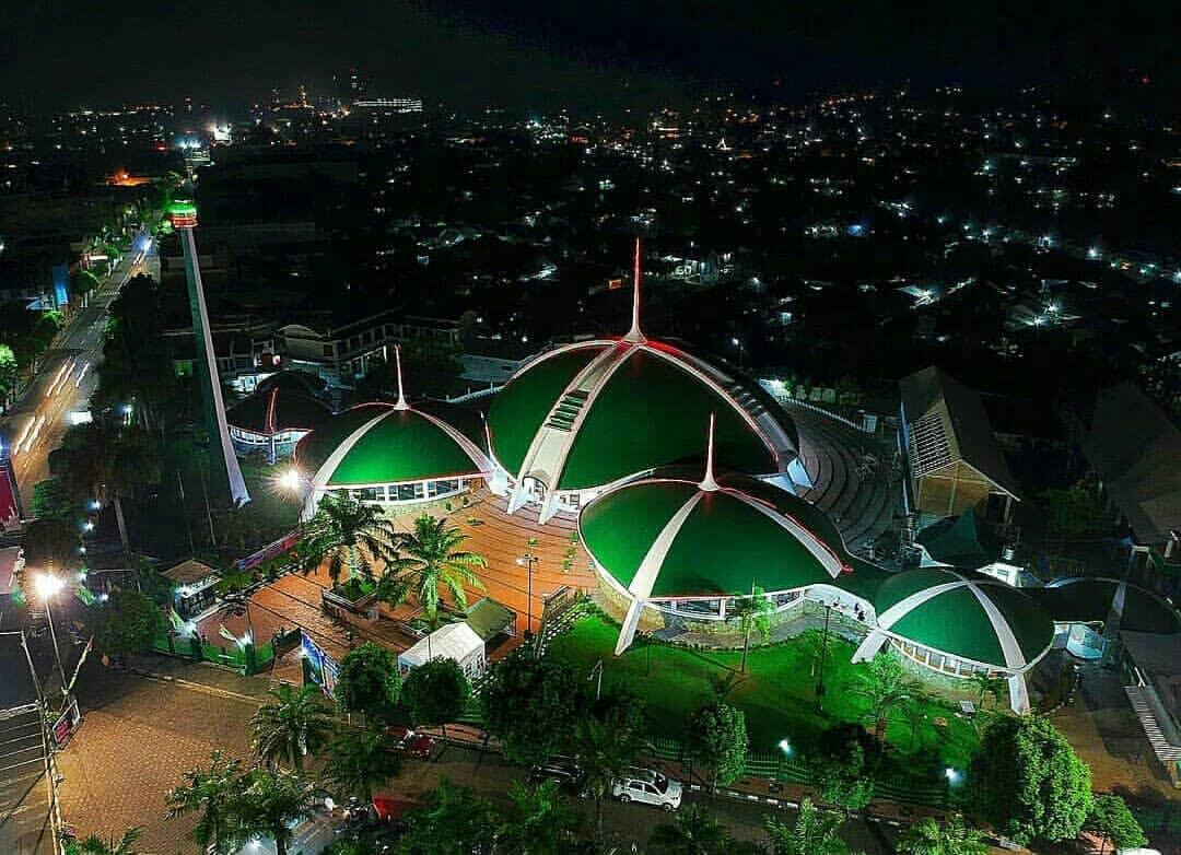 &#91;COC Reg. Jember&#93; Beragam dalam Kesatuan, 3 Masjid Ikonik Jember Ini Penuh Filosofi!