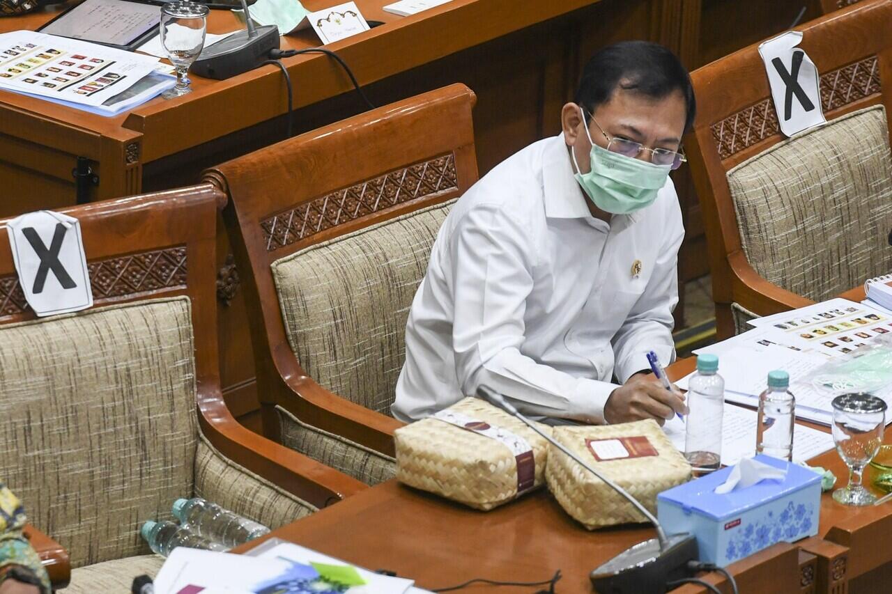 Menkes Ungkap bahwa Pemerintah Akan Naikkan Iuran BPJS Kesehatan