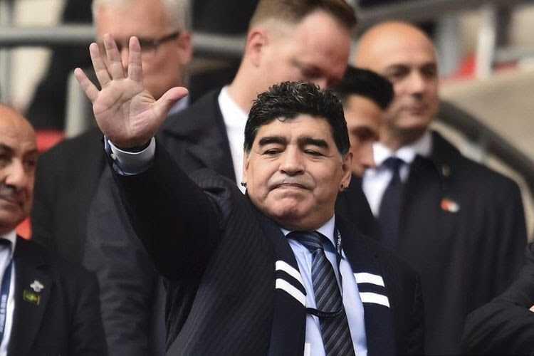 BREAKING NEWS, Legenda Sepak Bola Argentina Diego Maradona Meninggal Dunia