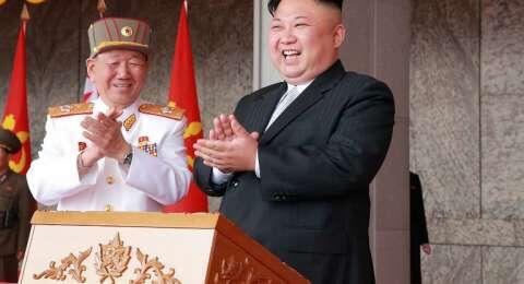 Eksekusi Mati dan Lockdown Kota, Kim Jong Un Mulai Irasional karena Covid19