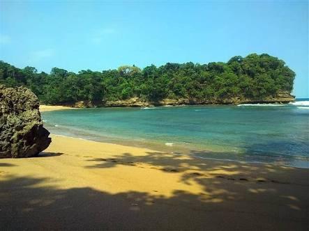Bumi Perkemahan yang Begitu Memesona di Malang Selatan Bikin Penasaran Para Wisatawan