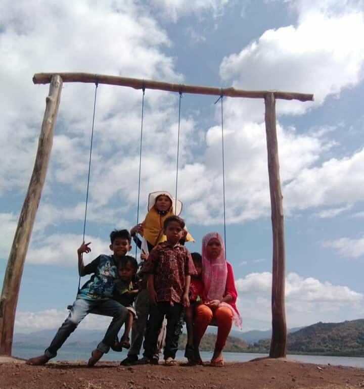 7 Menit Dari Rumah, ini Dia Wisata Pantai yang Sering Ane Kunjungi Saat Liburan