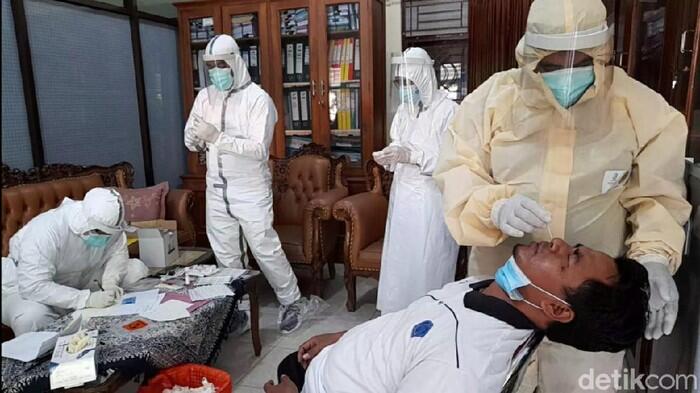 Rekor 6.267 Kasus Baru COVID-19 Per 29 November, Jateng Tembus 2.036 Kasus!