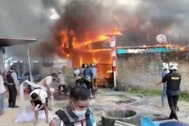 Boven Digoel Papua Memanas, Massa Ngamuk Bakar Rumah Wakil Bupati