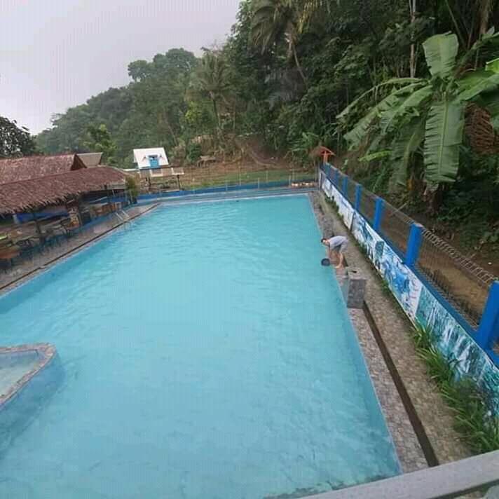 Cireong Park & Jembatan Pelangi Warnasigra, Murah Meriah Aman Travelling Terdekat!