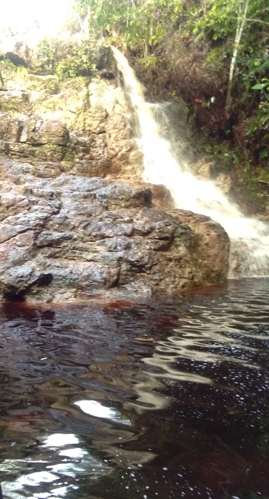 Keren Banget, Nikmati Pesona Wisata Air Terjun Gunung Selindung