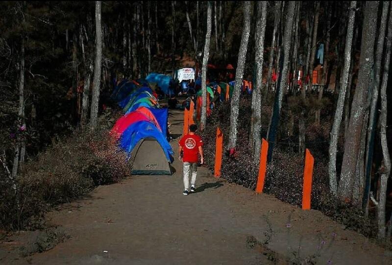 Yuk Mengintip Camping Ground Igir Lempuyang, Yang Mempunyai Pemandangan 360 Drajat.