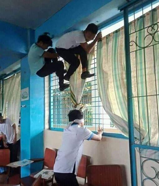 Kelakuan Murid +62 Yang Bikin Geleng-Geleng