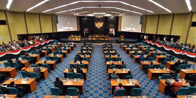 Rapat Banggar Sepakati APBD DKI 2021 Rp 84,19 Triliun