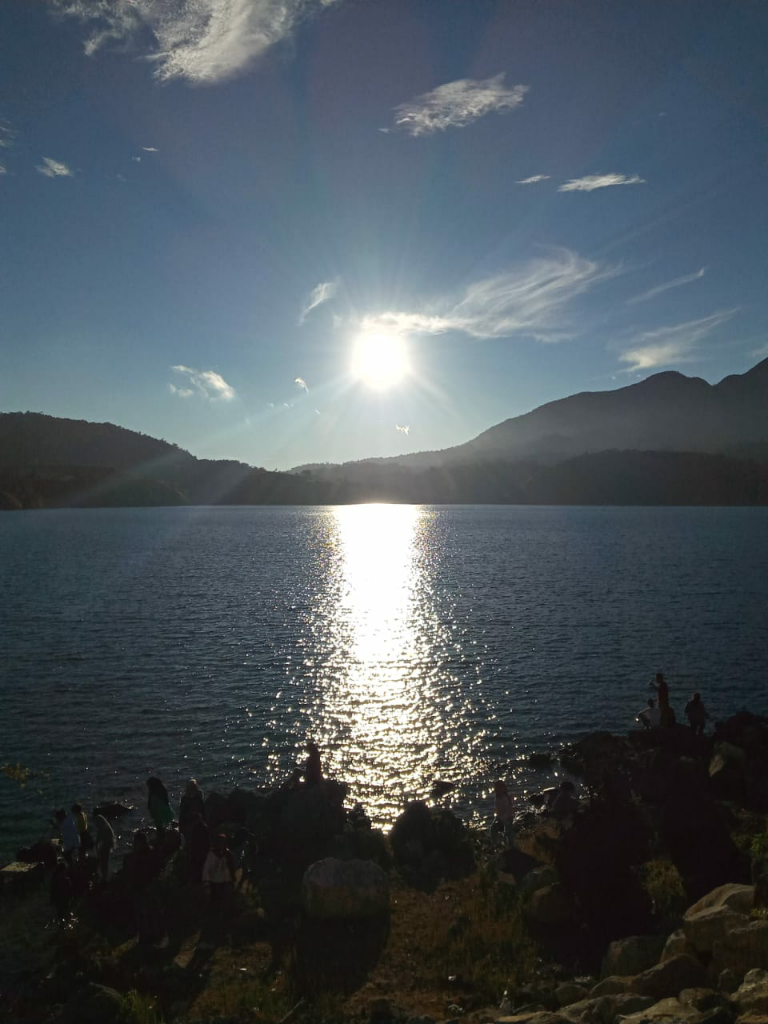 Danau Talang, Surga Tersembunyi di Danau Kembar