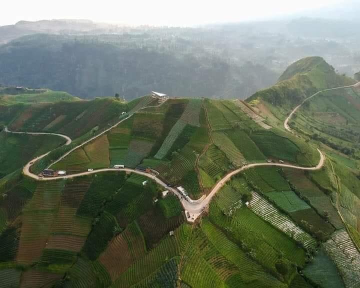 Panyaweuyan, Wisata Alam Tersembunyi Yang Indah Dekat Dengan Rumah