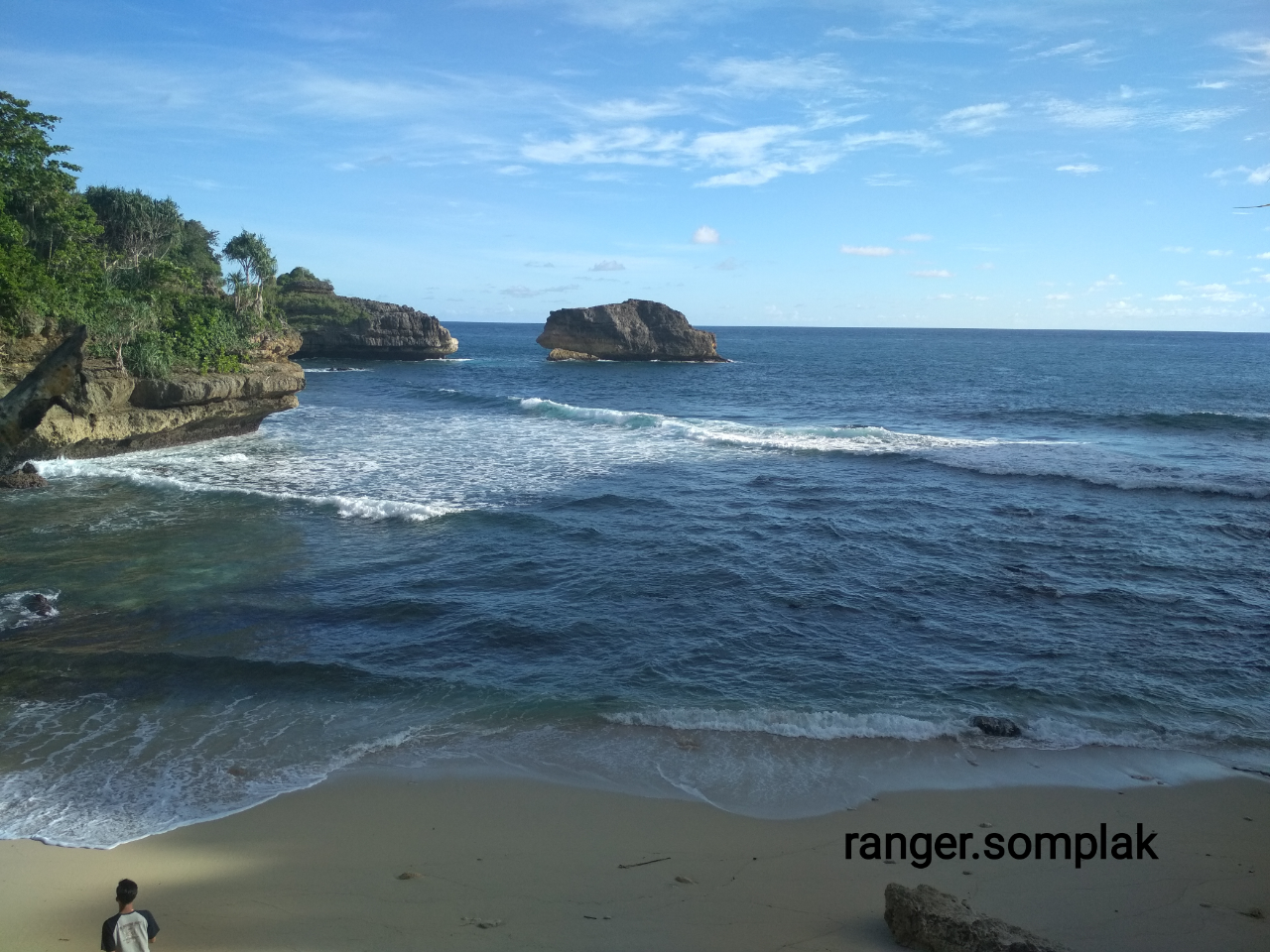 &#91;COC Travellers&#93; Wisata ke Pantai Ngliyep di Kabupaten Malang