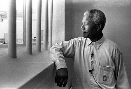 Tutorial Menyatukan Rakyat Ala Nelson Mandela