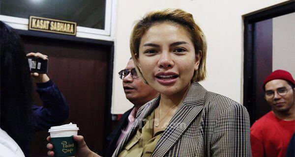 Habib Rizieq Segera Dijebloskan ke Tahanan, Begini Komentar Nikita Mirzani 