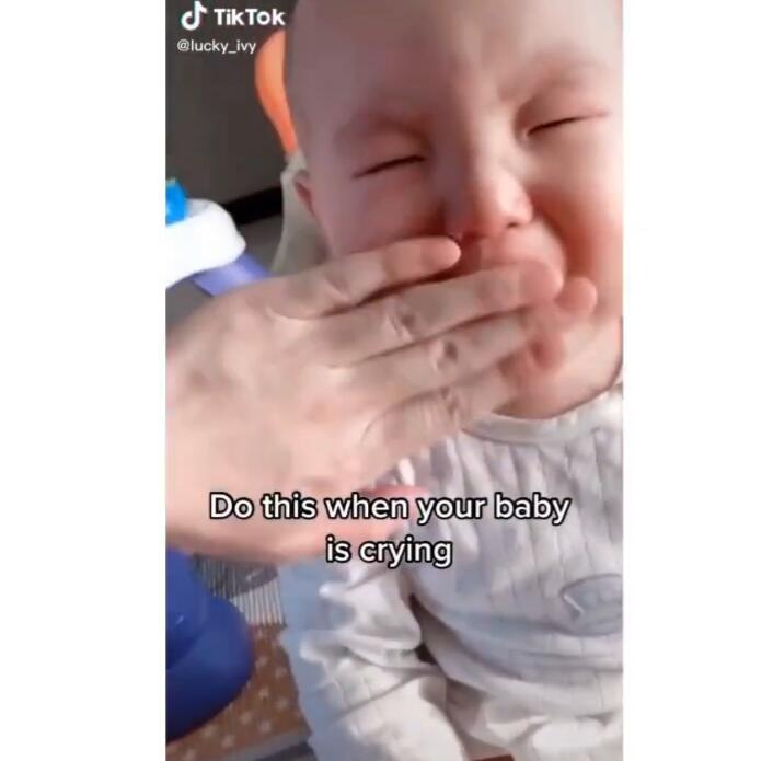 Cara Unik Hentikan Bayi Menangis, Mahmud Boleh Coba