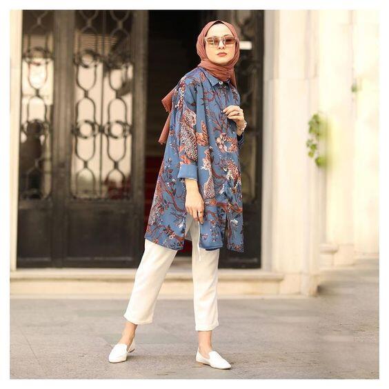 Trik Padu-Padan Celana Bahan Untuk Hijaber, Terlihat SIMPEL TAPI ELEGAN!!!