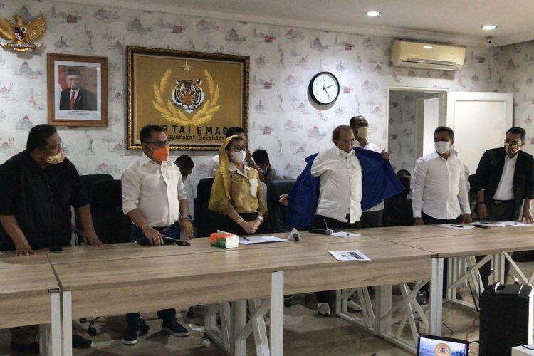 Keluar dari Partai Demokrat, Max Sopacua Gabung Partai Emas