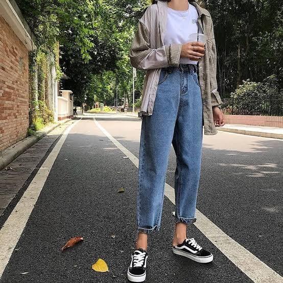 Model Celana yang Gampang di-Mix and Match dan Tips Aman Mix And Match Celana