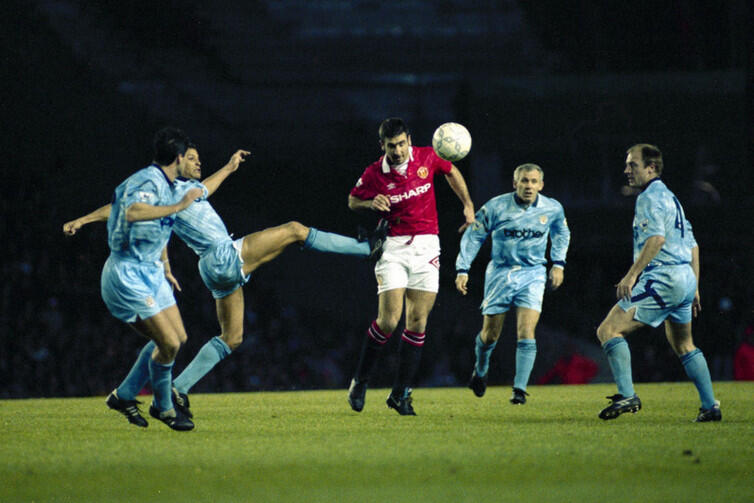 9 Catatan Serbapertama di Derby Manchester