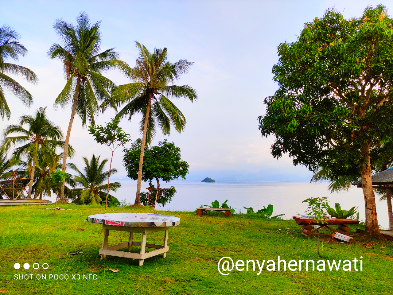 &#91;COC Travellers&#93; Wisata Air Panas Pantai Akesahu, di Tidore Kepulauan, Maluku Utara